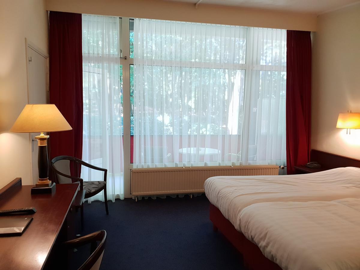 Nol In 'T Bosch Hotell Wageningen Exteriör bild